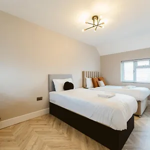 West Drayton Self Contained West Drayton (Middlesex)